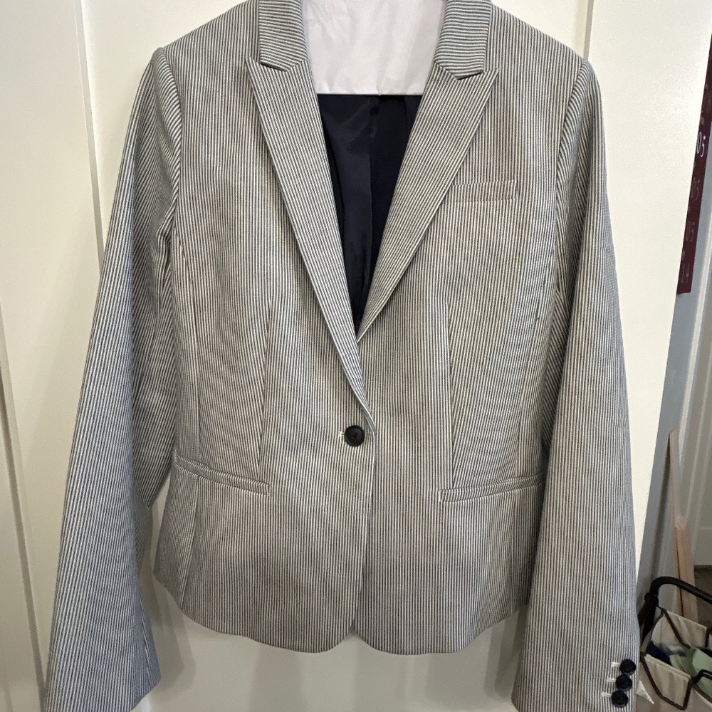 Classic Fit Blazer
